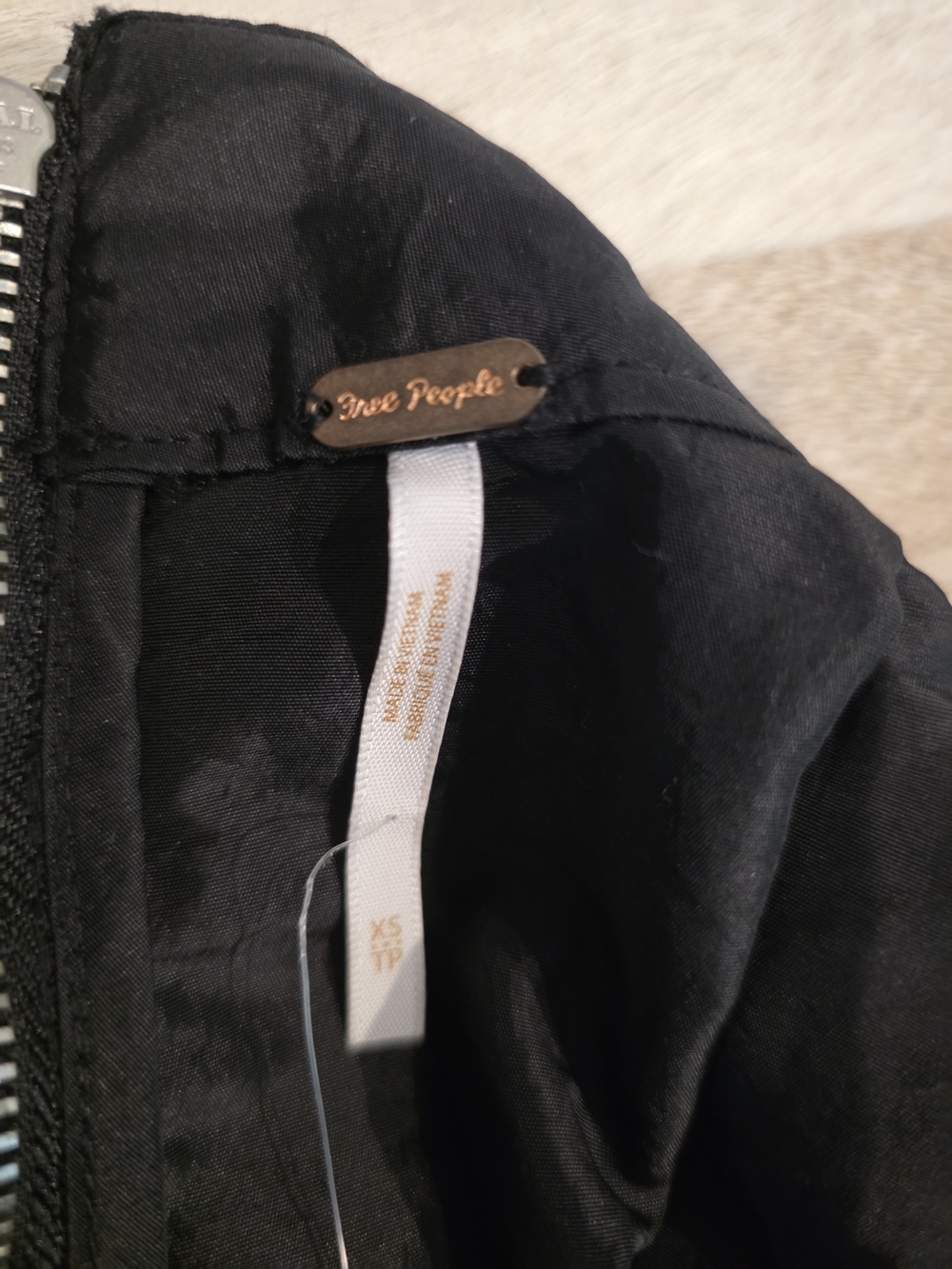 Free People Black Full Pleated Women's Skirt - Picture 5 of 6